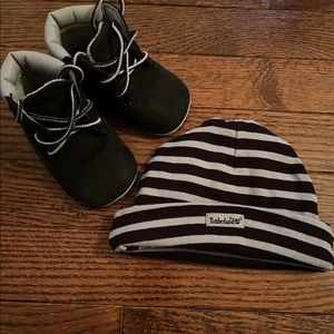 Timberland crib bootie gift pack